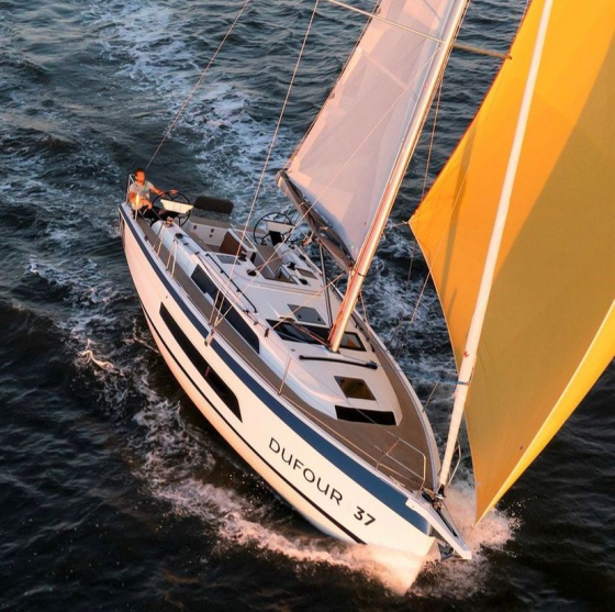 /barcos/dufour-37/