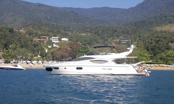 /barcos/ferretti-60/